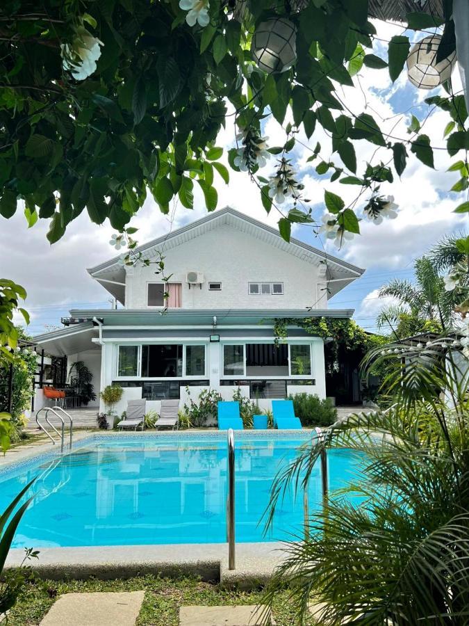 Casa Cecilia Hotel Bantay Екстериор снимка
