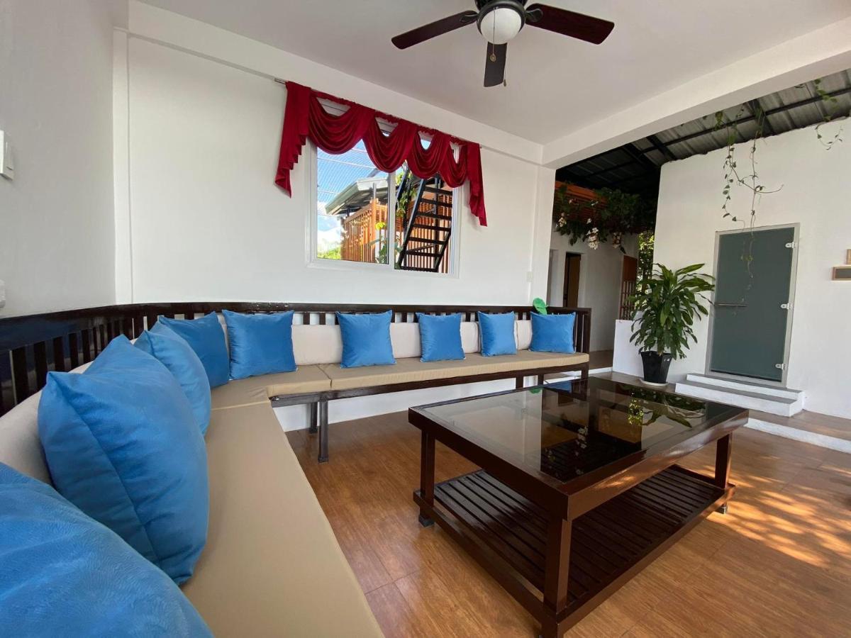 Casa Cecilia Hotel Bantay Екстериор снимка