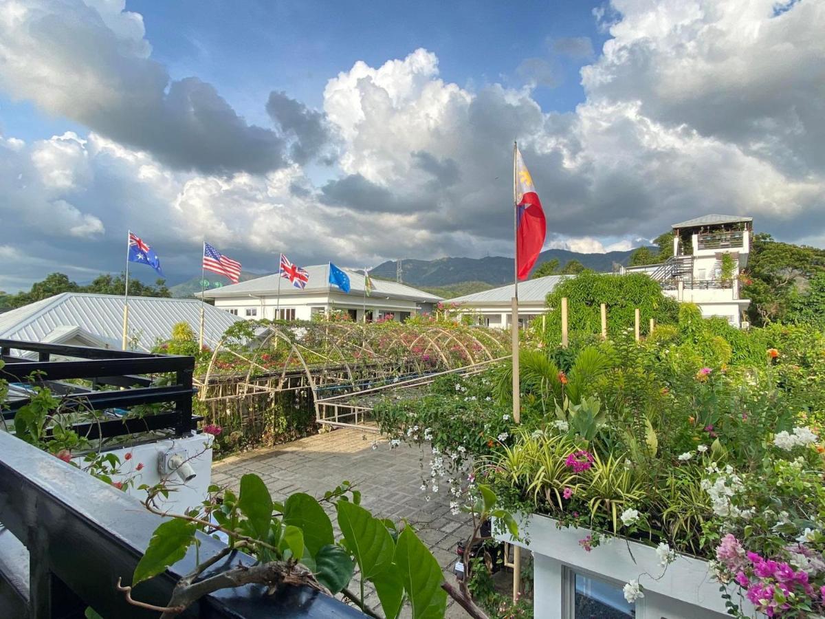 Casa Cecilia Hotel Bantay Екстериор снимка