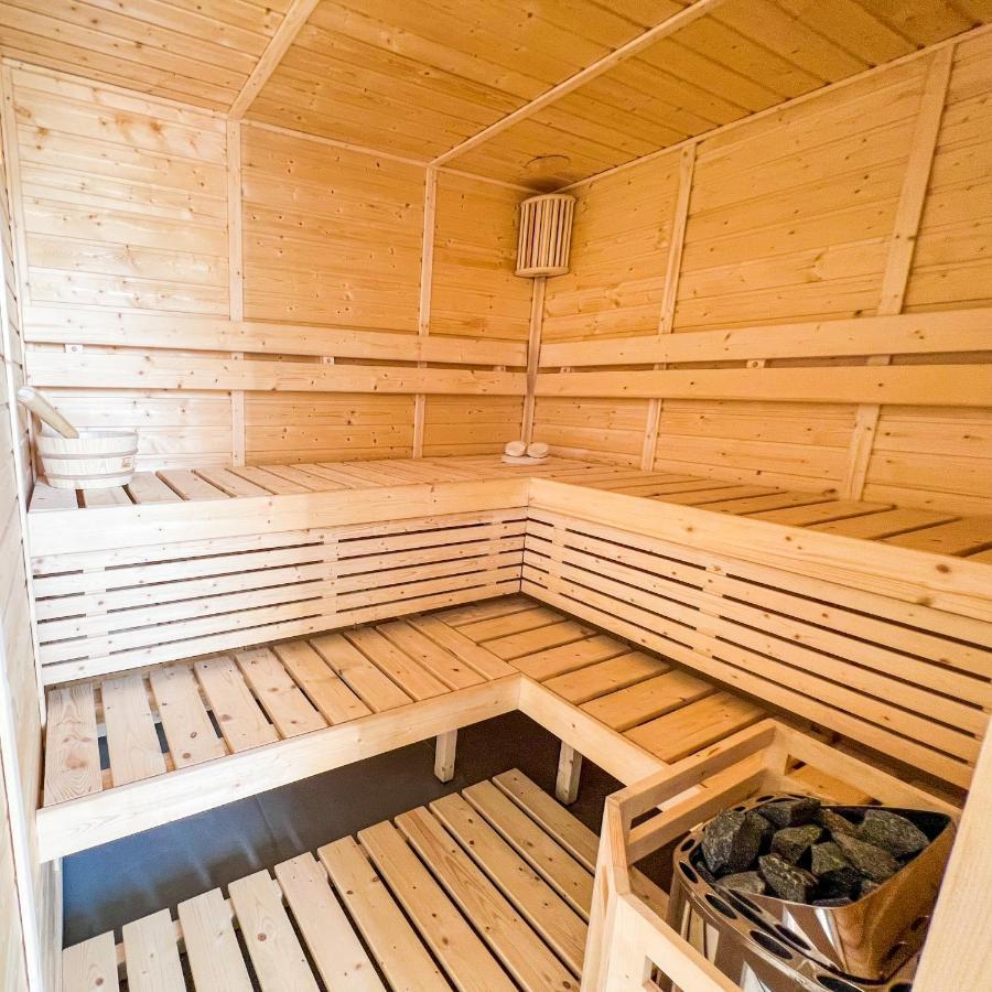 Casa Cecilia Hotel Bantay Екстериор снимка